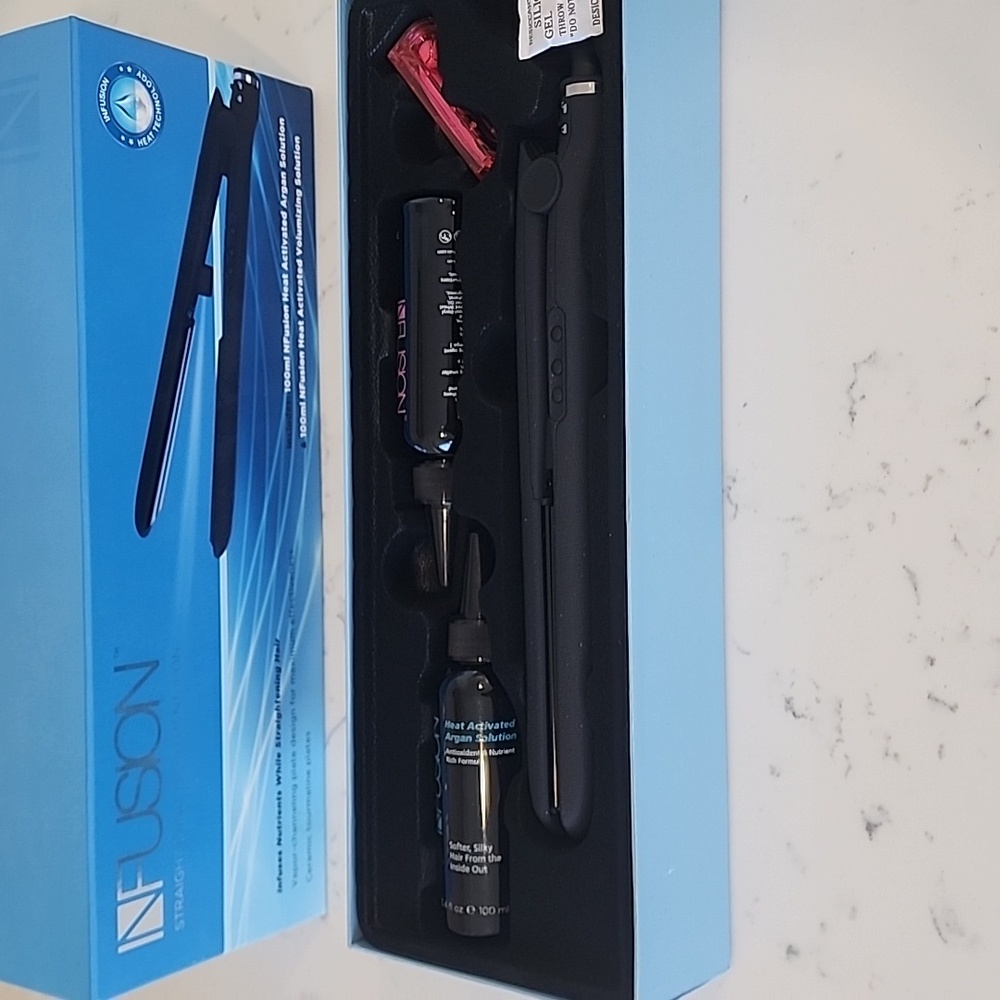 NFusion straightening treatment iron - Picture 3 of 3
